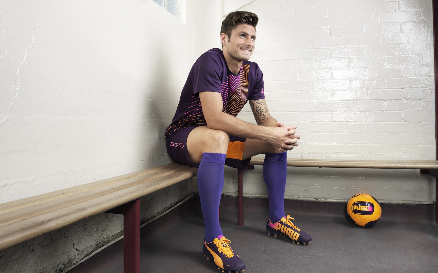 “跨界合作”超级联赛,电竞迎来全新契机!