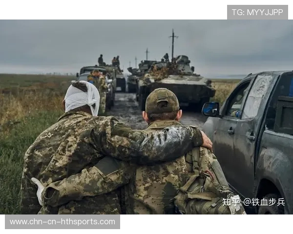 俄朝同步出击：基地+新兵营双炸，俄军边境增兵
